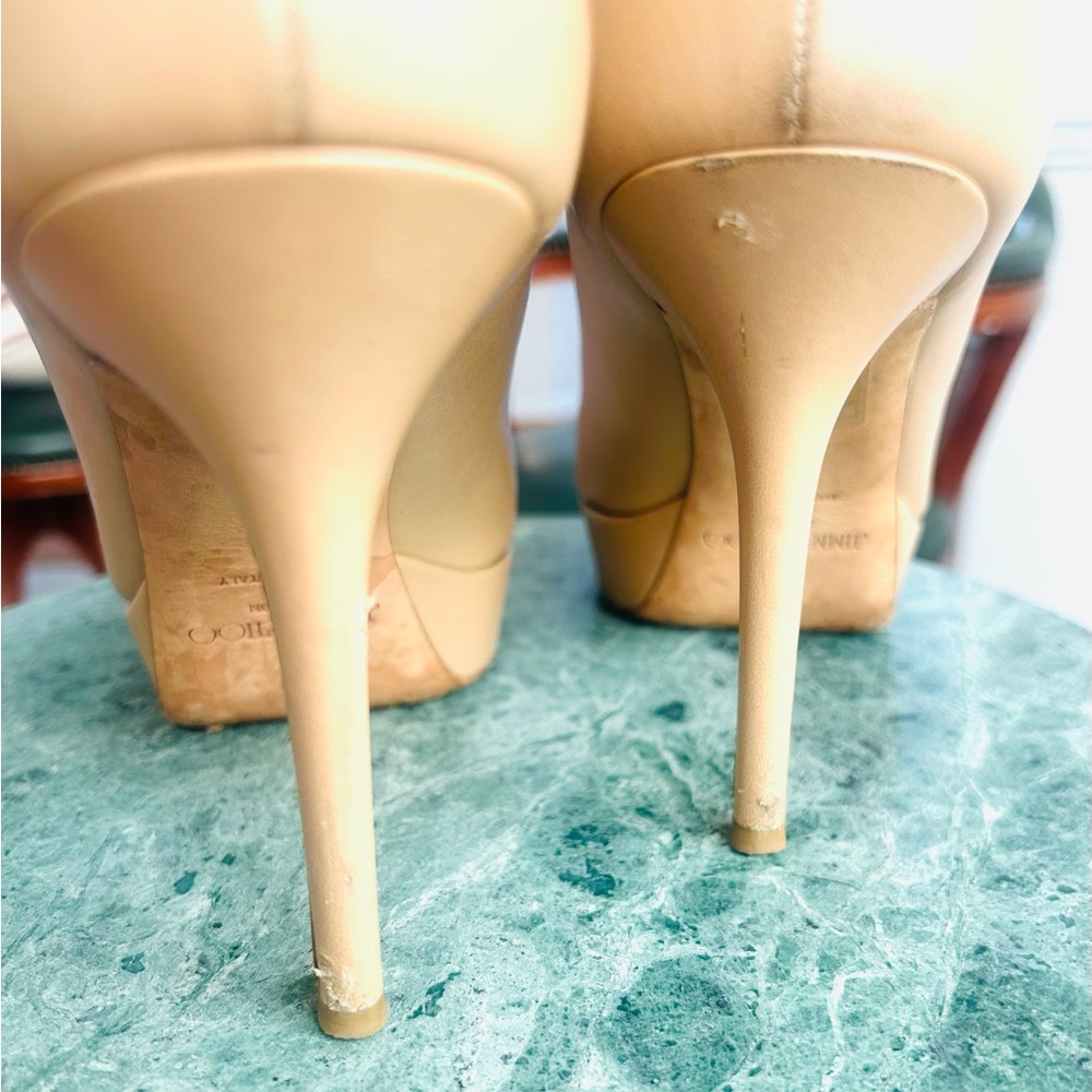 Jimmy Choo Beige Peep-Toe   Leather Heels 8 - Picture 9 of 12
